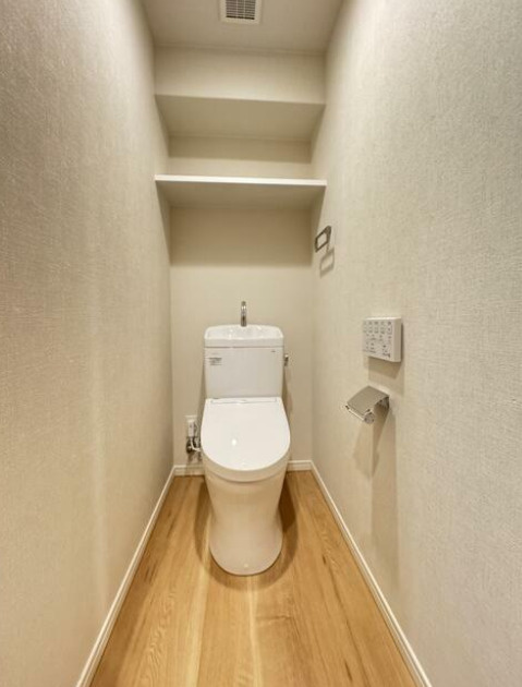 ヴェルヴィ香椎六番館 のトイレ