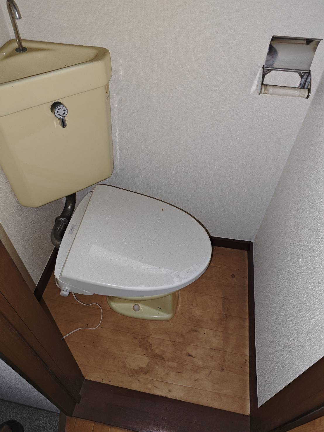 文京区白山５丁目の一棟マンションのトイレ