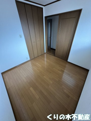 【洋室】 | メゾンゆうゆう | 広々とした洋室です