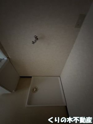 【設備】 | メゾンゆうゆう | 室内洗濯機置き場です