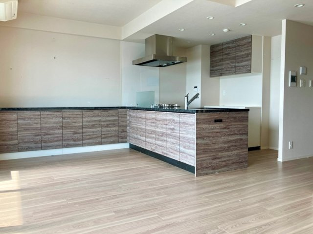 アトラス加賀の居間・リビング