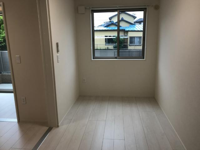 モカの内装|洋室