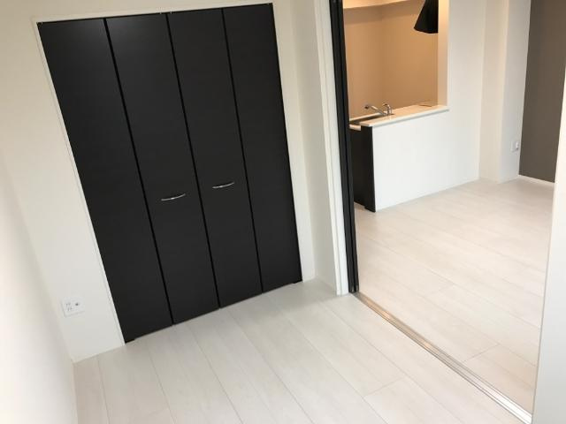 モカの内装|洋室