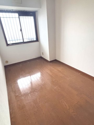 ルネ・ヒューマンズガーデン和泉の洋室|スタンダードな洋室です