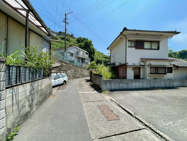上竜尾町　売地の前面道路含む現地写真|落ち着いた住宅街です。