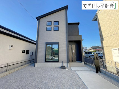 【外観】 | GRAFARE羽生市中岩瀬　新築住宅 | ≪1号棟≫
現地(2025年12月撮影)