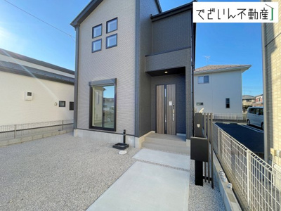 【外観】 | GRAFARE羽生市中岩瀬　新築住宅 | ≪1号棟≫
現地(2025年12月撮影)