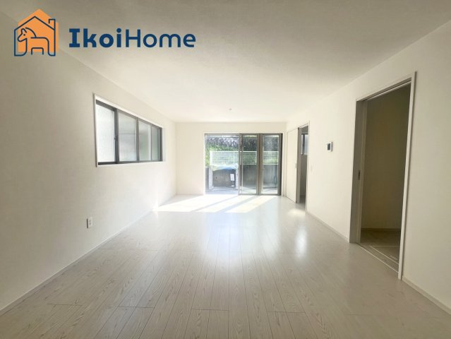 明石市大久保町山手台2丁目15期1号地　新築戸建の居間・リビング|【ホームページに現地動画掲載中】●年中無休：当日予約可●リビングは長方形で家具を配置しやすいです！