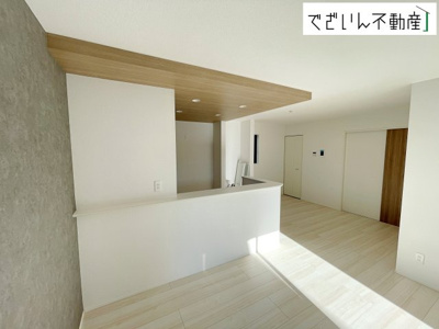 【キッチン】 | GRAFARE羽生市中岩瀬【平屋】新築住宅 | ≪2号棟≫
現地(2025年12月撮影)