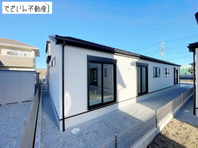 【前面道路含む現地写真】 | GRAFARE羽生市中岩瀬【平屋】新築住宅 | ≪2号棟≫
現地(2025年11月撮影)
