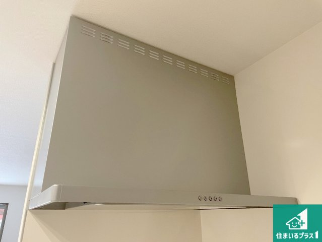 京都市山科区川田西浦町　第1期　新築一戸建ての設備|汚れにくいスロットフィルタでお手入れラクラク！ＬＥＤ照明付き！