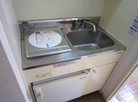 横浜市南区永田東２丁目の一棟アパート