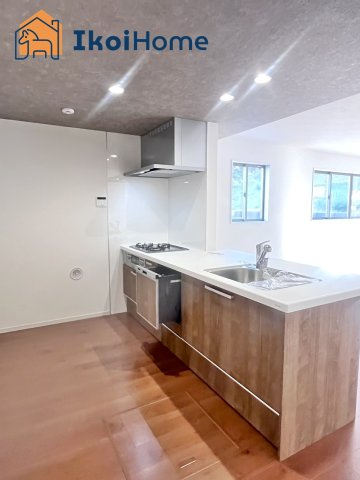 明石市大久保町山手台2丁目15期2号地　新築戸建のキッチン|【ホームページに現地動画掲載中】●年中無休：当日予約可●人気の対面式のキッチンで明るく使いやすです！