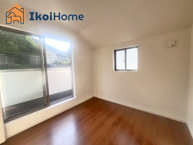 明石市大久保町山手台2丁目15期2号地　新築戸建の寝室|【ホームページに現地動画掲載中】●年中無休：当日予約可●カーテン・カーテンレール未設置。ご相談下さい