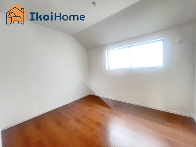 明石市大久保町山手台2丁目15期2号地　新築戸建の子供部屋|【ホームページに現地動画掲載中】●年中無休：当日予約可●フローリング材はナチュラルな美しさです！