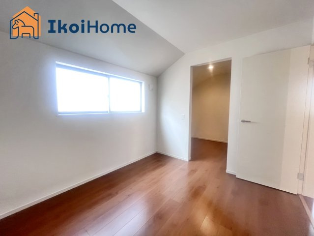 明石市大久保町山手台2丁目15期2号地　新築戸建の内装|【ホームページに現地動画掲載中】●年中無休：当日予約可●収納スペースも広く、荷物が多いお子様も安心。