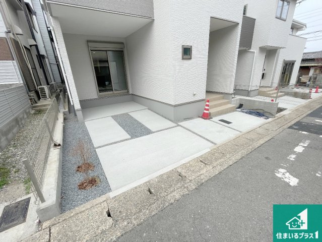 京都市山科区川田西浦町　第1期　新築一戸建ての駐車場|駐車スペース！散水栓があるので、こまめに愛車を洗えます！