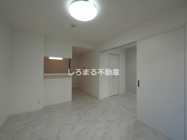 エスグランデ中崎町の居間・リビング