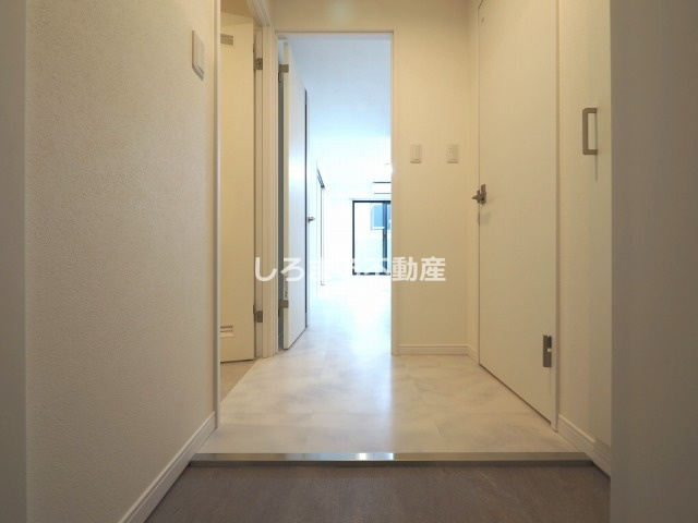 エスグランデ中崎町の玄関