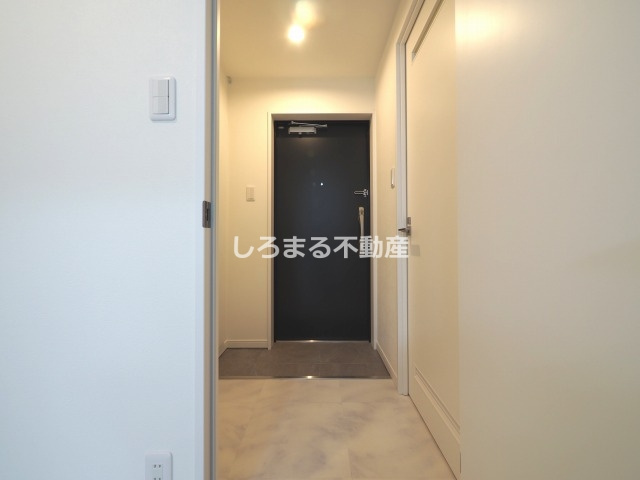 エスグランデ中崎町の玄関