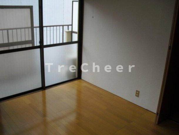 パレストライ21ビル