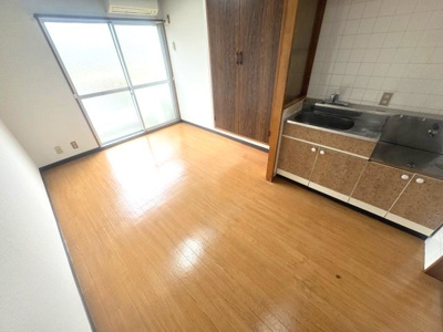【居間・リビング】 | レオハイツ