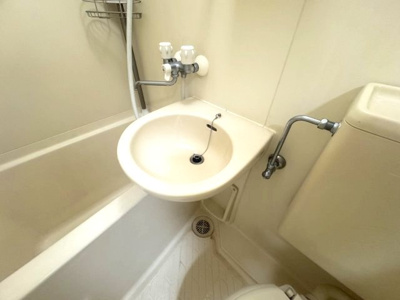 【洗面所】 | アルカディア