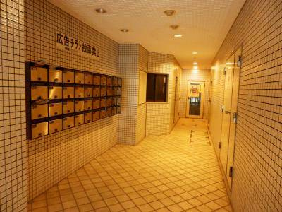 サンシティ烏丸のエントランス