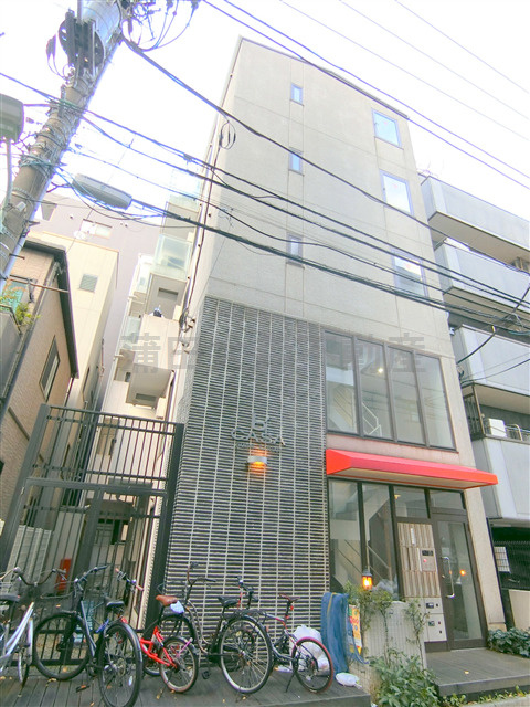 ｂ’CASA大森海岸の外観|2011年　3月築　鉄骨造地上5階建て総戸数15戸
東京都大田区大森本町1丁目　JR京浜東北線大森駅徒歩14分、京急本線大森海岸駅徒歩3分