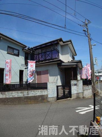 茅ヶ崎市香川5丁目 中古戸建　の前面道路含む現地写真|前面道路含む現地写真です