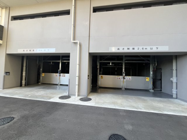 リビオメゾン新大阪の駐車場