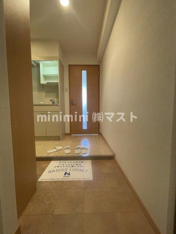 フォレステージュ北堀江の玄関