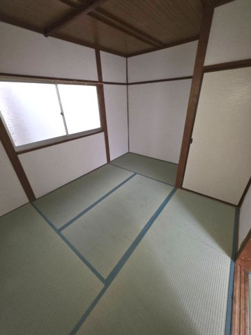 東豊中町戸建の和室|落ち着いた雰囲気の和室付きです