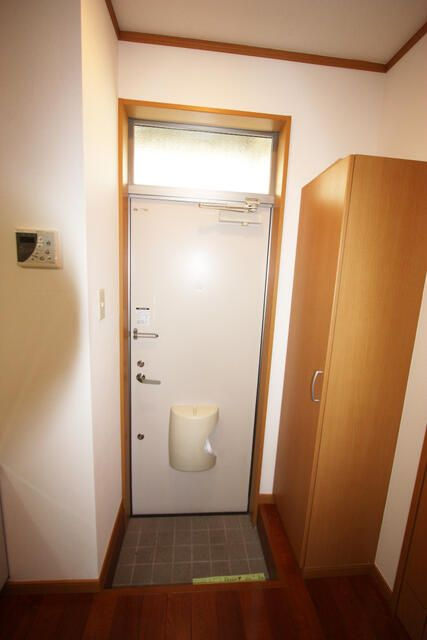 マイルドハイツの玄関