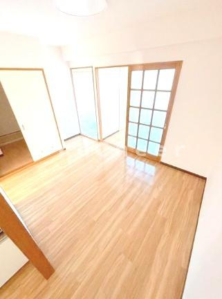 サニーハイツの居間・リビング