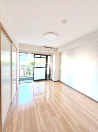 サニーハイツの寝室