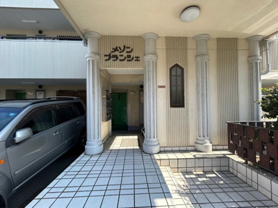 【エントランス】 | メゾンブランシェ