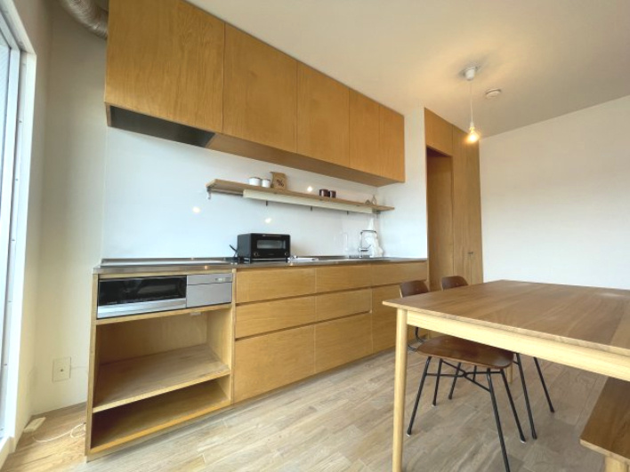 プリオーレ京都西院のキッチン|飽きの来ないステンレスキッチン♪