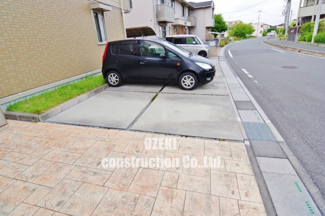 Verde lakeの駐車場