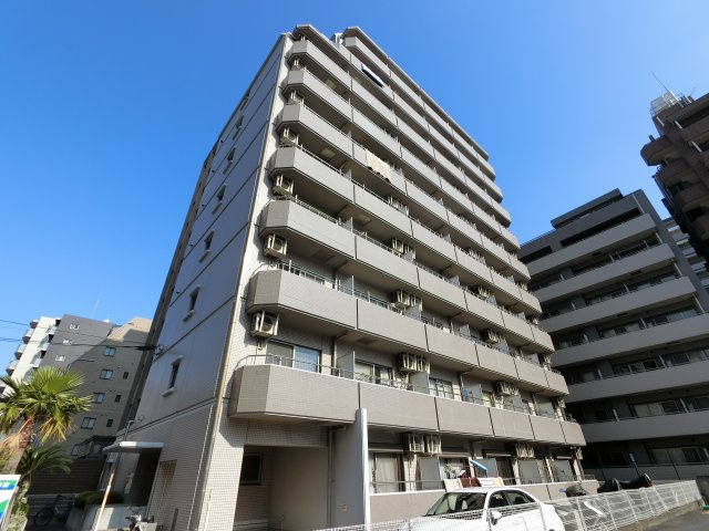 ルーラル八番館の外観