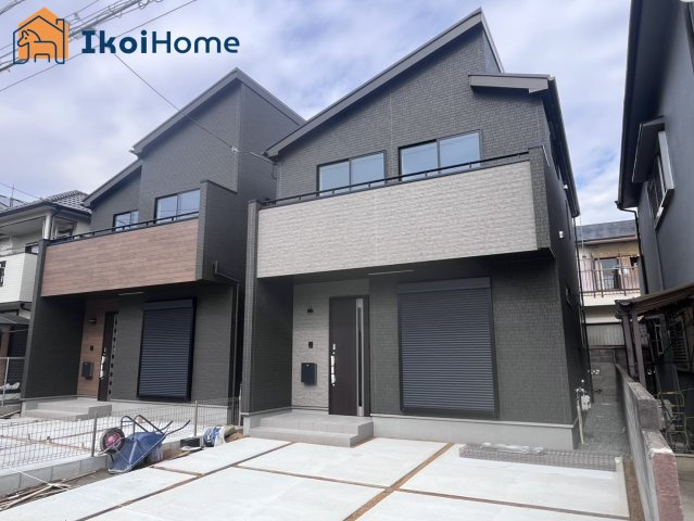 明石市西明石町5丁目　B号棟　新築戸建のエントランス|【ホームページに現地動画掲載中】●年中無休：当日予約可●子育てグリーン住宅支援対象！補助金あり！