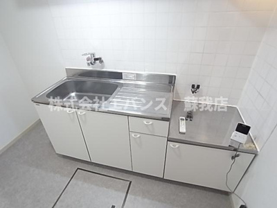 【キッチン】 | マリンコーポ２ | キッチンでお料理をお楽しみください