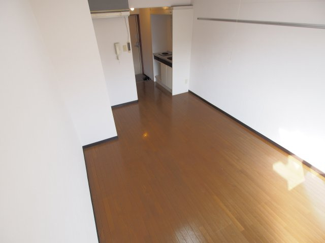 レジェンド船越南の内装