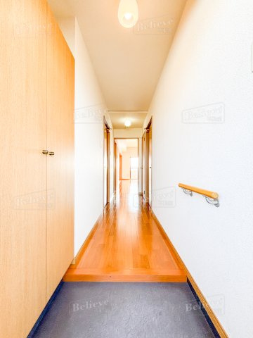 クレールヴィラの玄関|シューズボックス付きの玄関☆