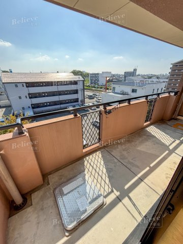 クレールヴィラのバルコニー|日当たりの良いバルコニー♪