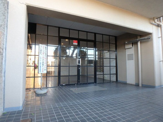 【エントランス】