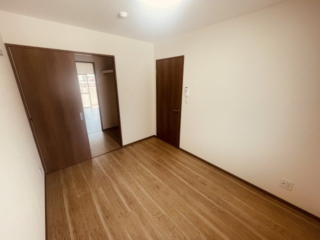 ルミナスNSコーポの洋室