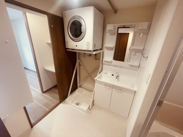 ルミナスNSコーポの洗面所