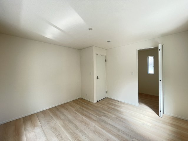 北九州市八幡西区上の原　第３の洋室