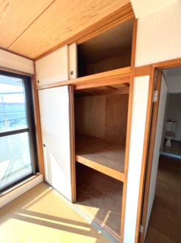 下田ビルの収納